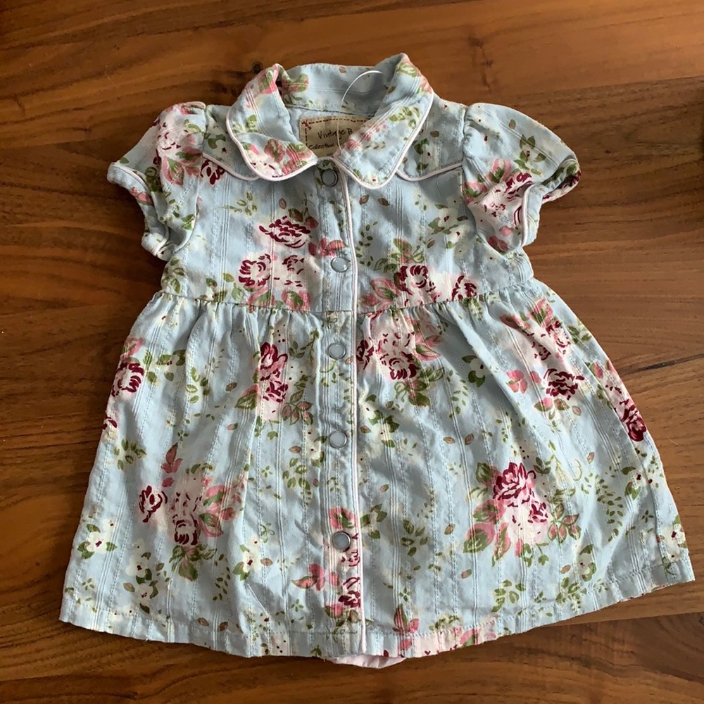 3 for $40 ⭐️ Vintage Baby Dress with Bloomers